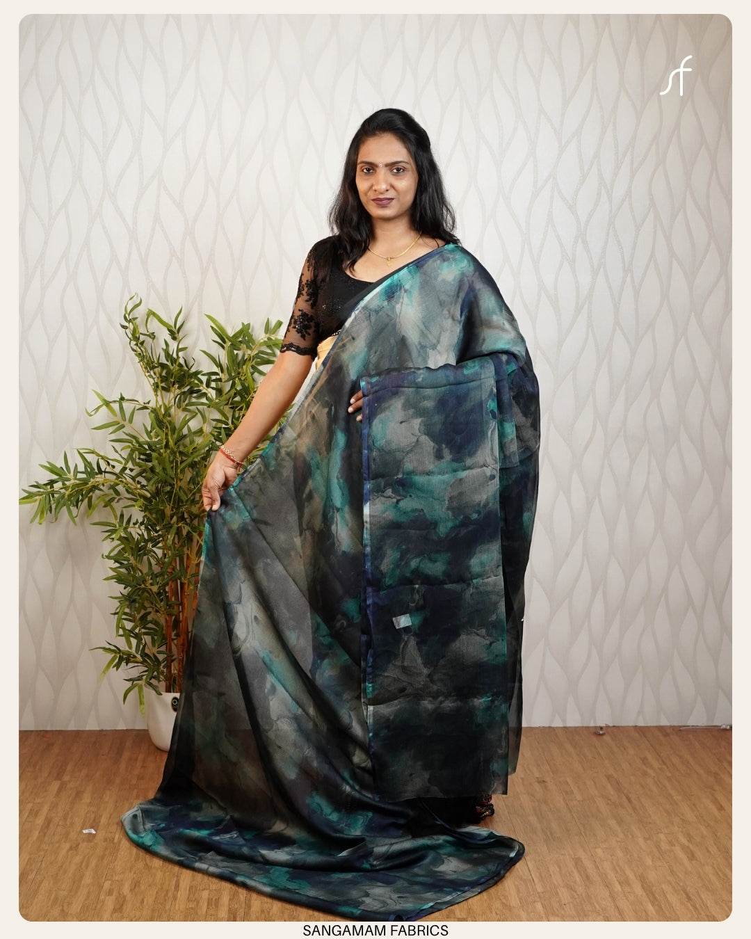 MARBLE EFFECT PRINTED CRAPE SILK SAREE