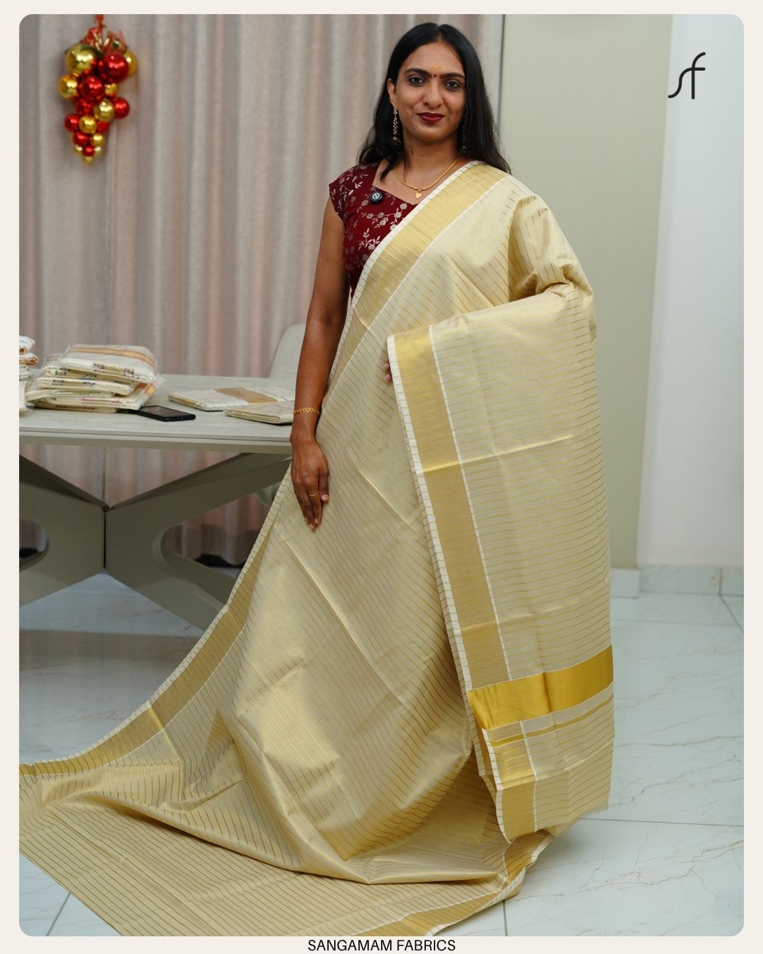 STRIPE DETAILED TISSUE SET SAREE