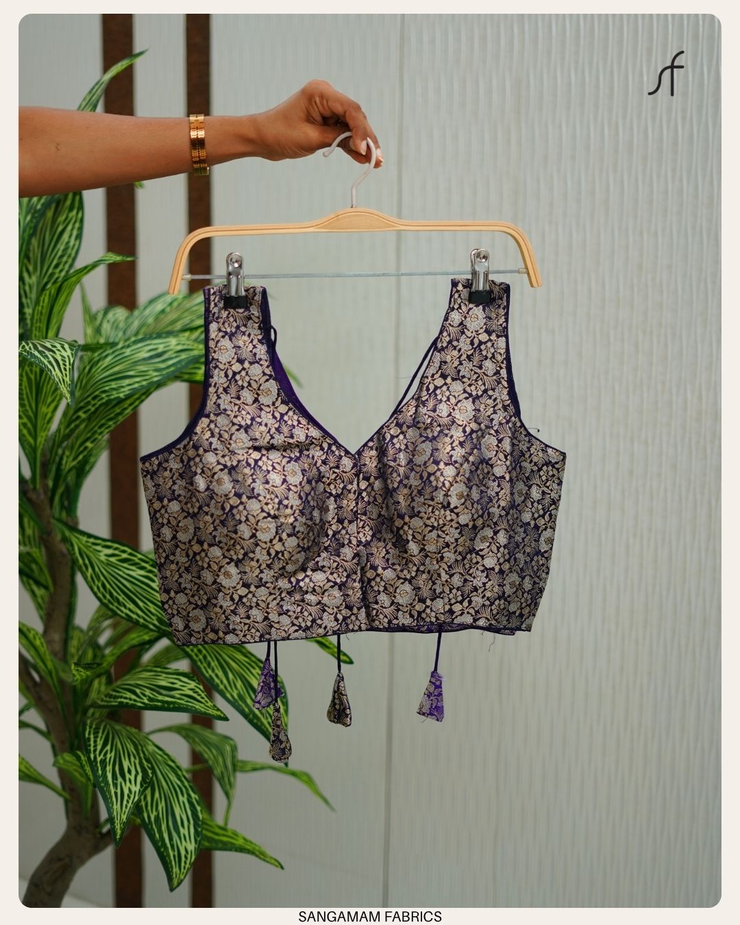 BANARASI READYMADE BLOUSE