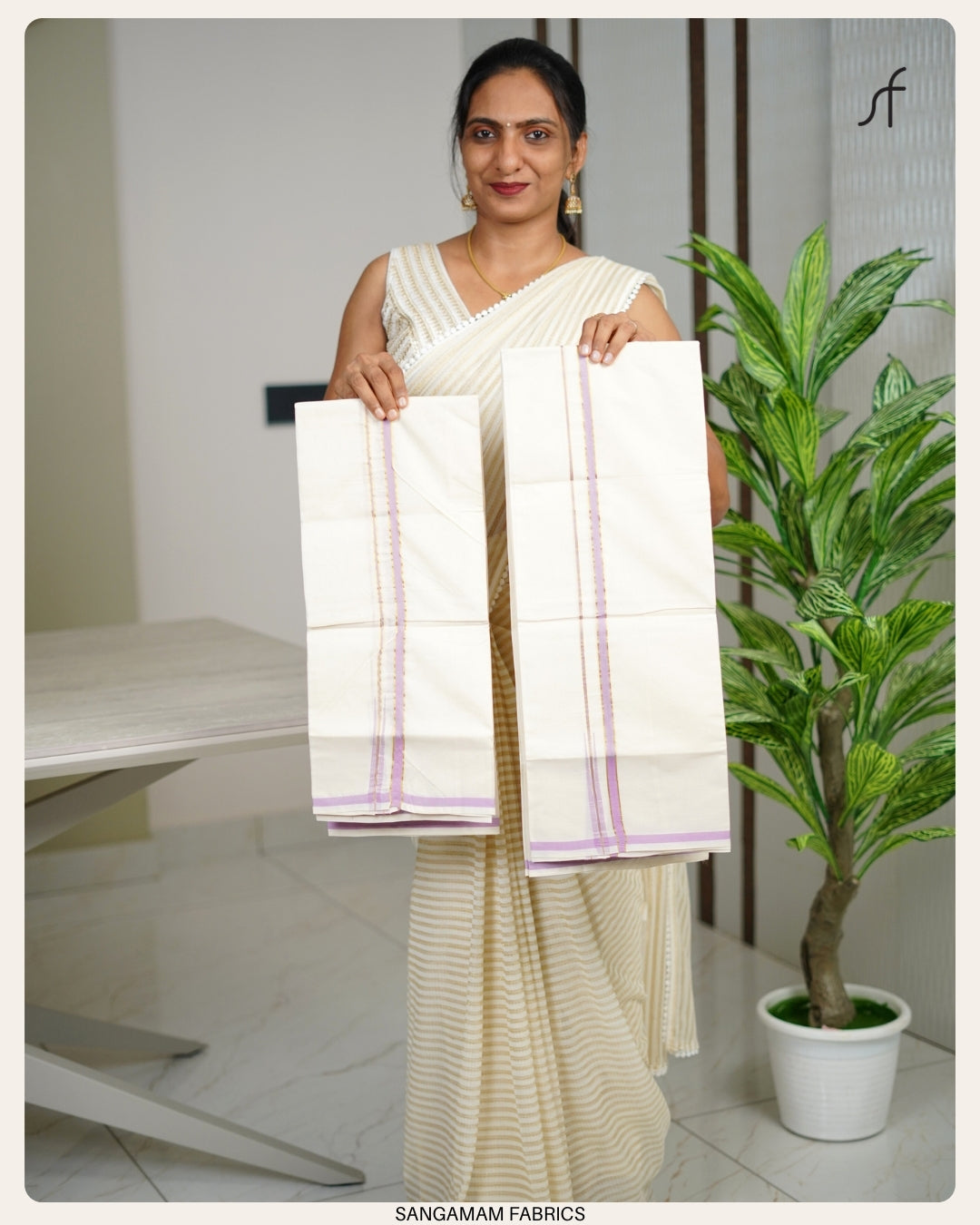 PULIYARAKARA WITH CHUTTIKARA SET MUNDU