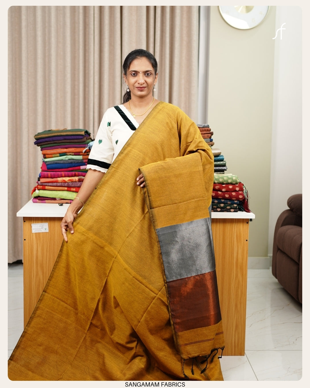 TISSUE PALLU PLAIN KHADHI COTTON SAREE
