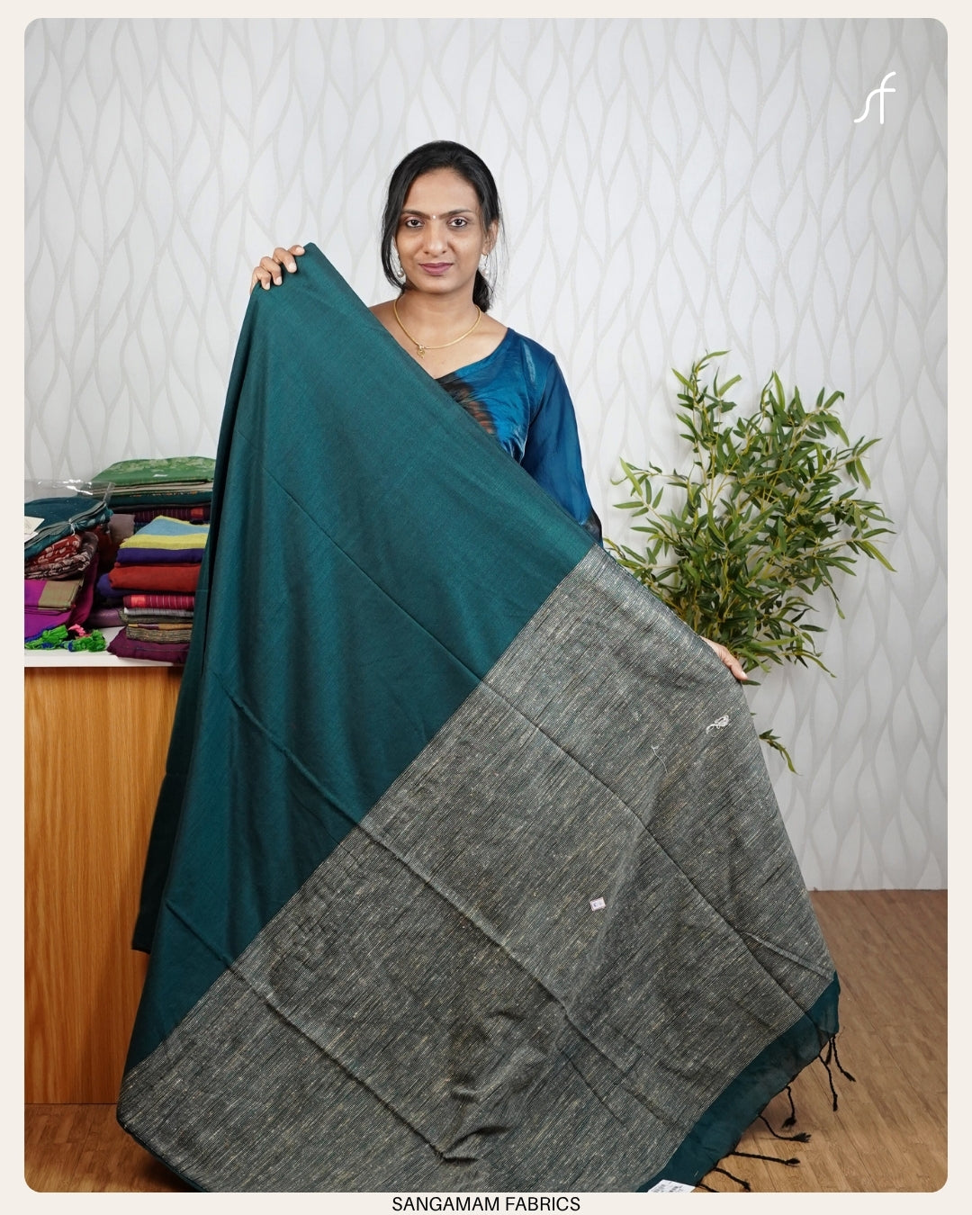 PLAIN KHADHI COTTON SAREE STRIPE DETAILED PALLU