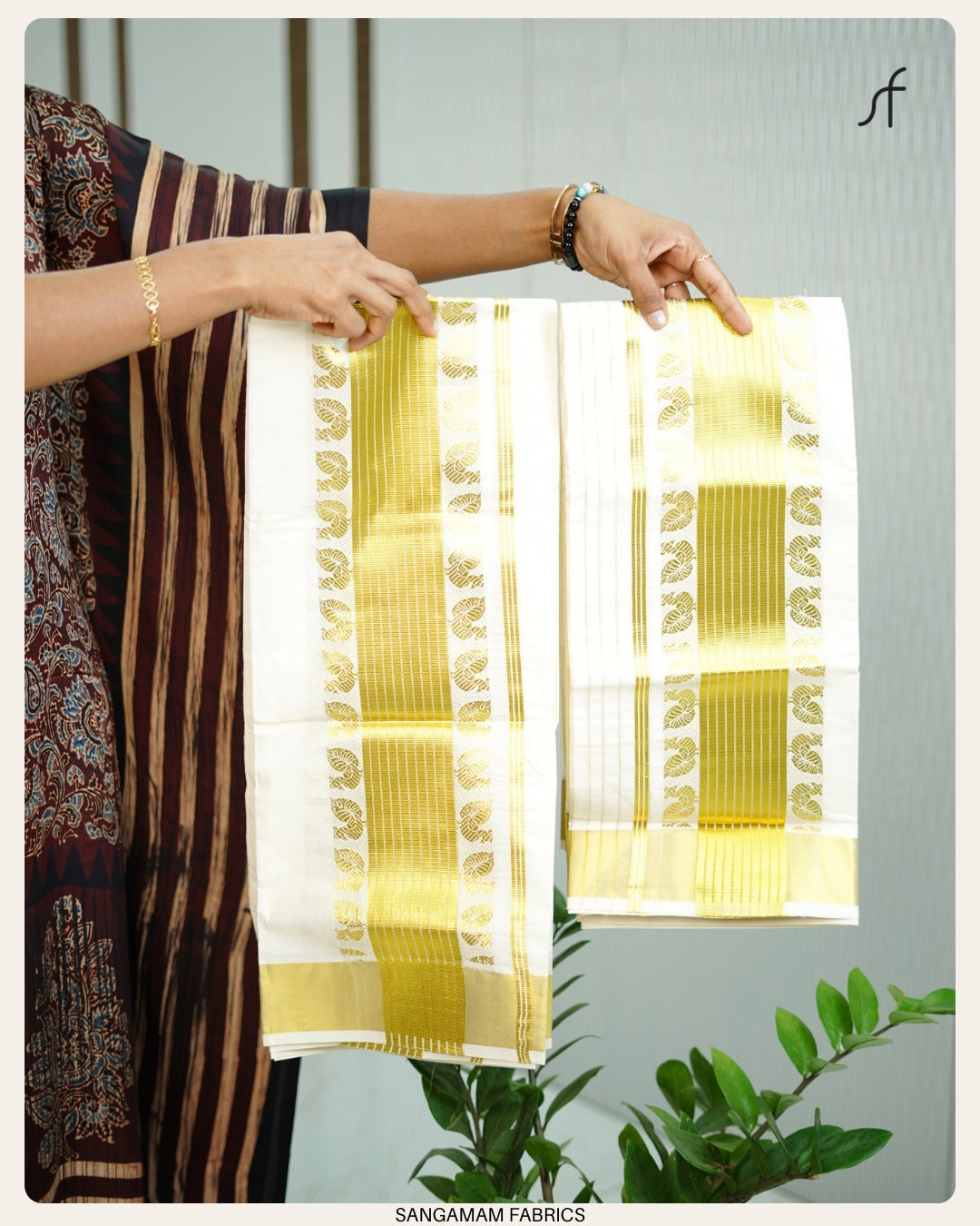 GOLDEN KASAVU SET MUNDU