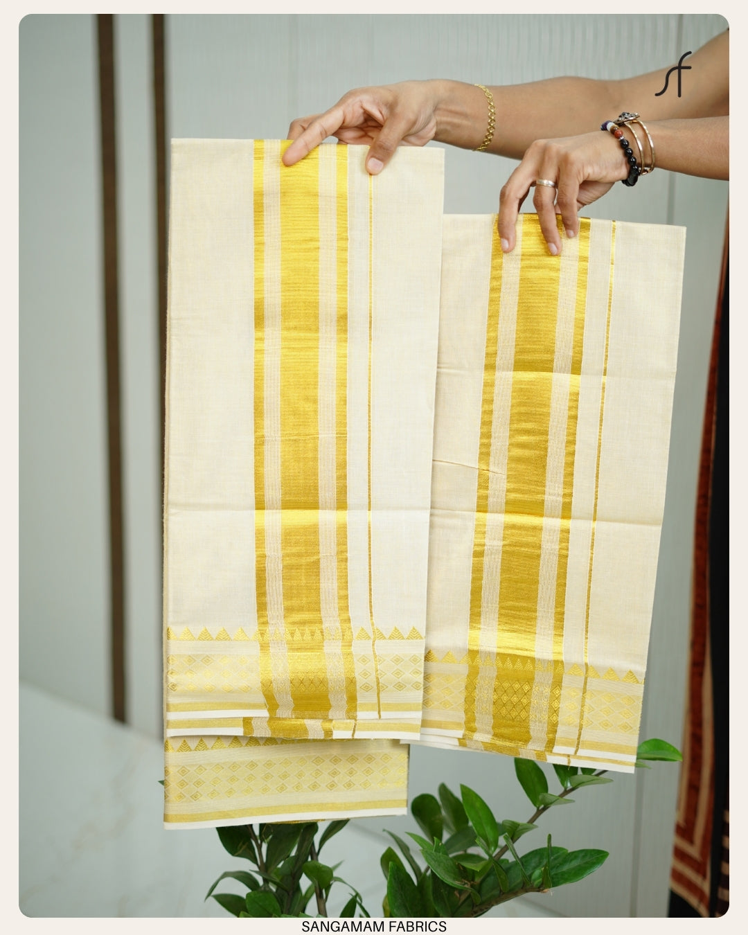 CLASSIC KASAVU TISSUE SET MUNDU