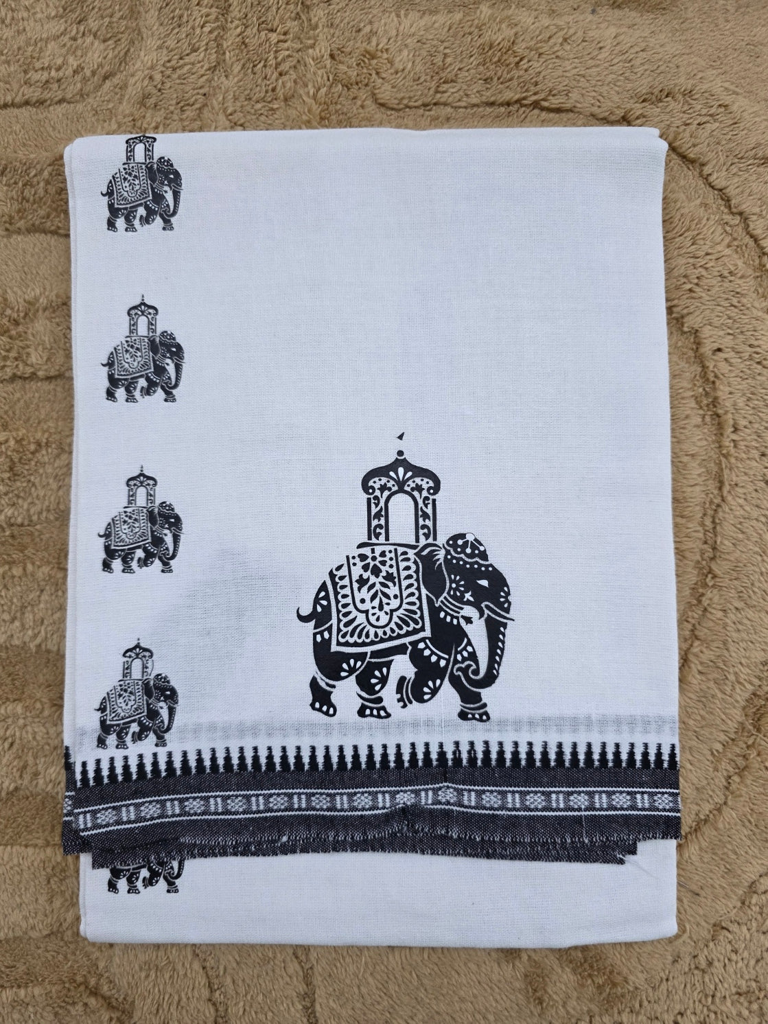 ELEPHANT PRINTED KARA WHITE COTTON MUNDU