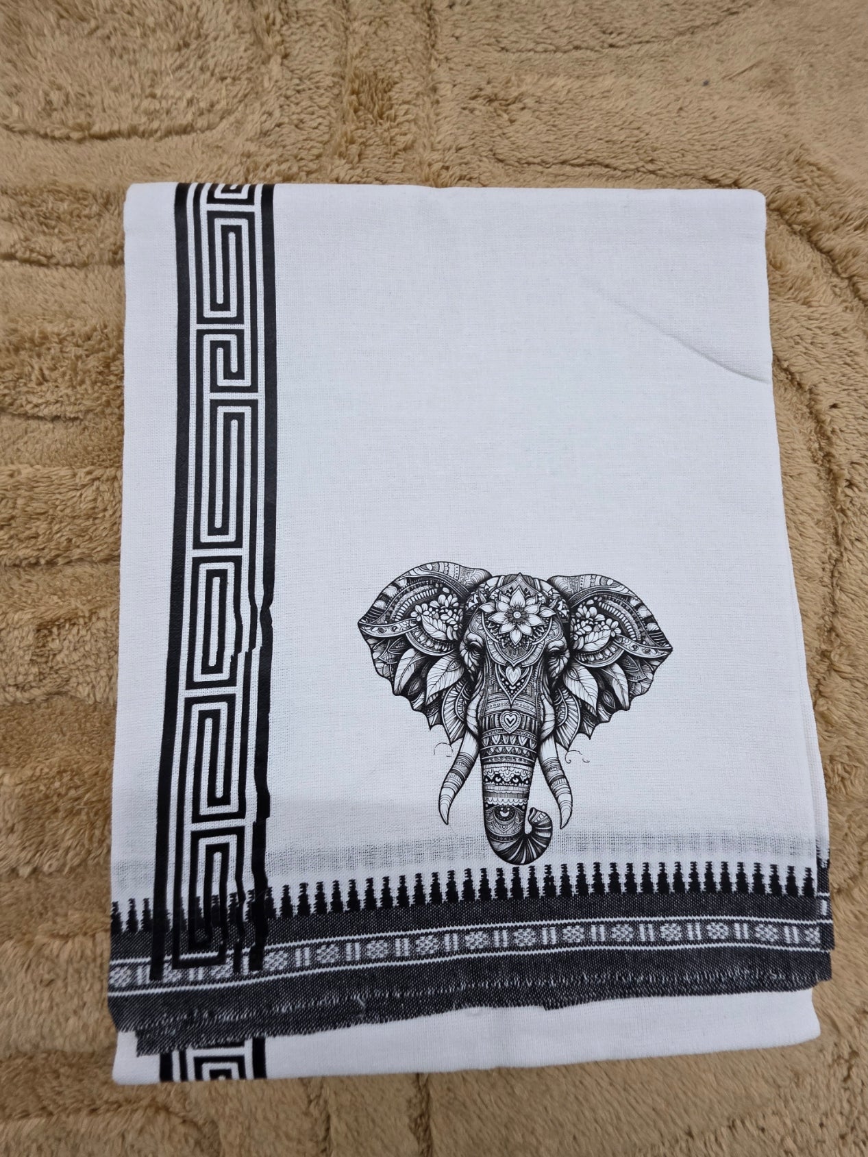 ELEPHANT PRINTED KARA WHITE COTTON MUNDU