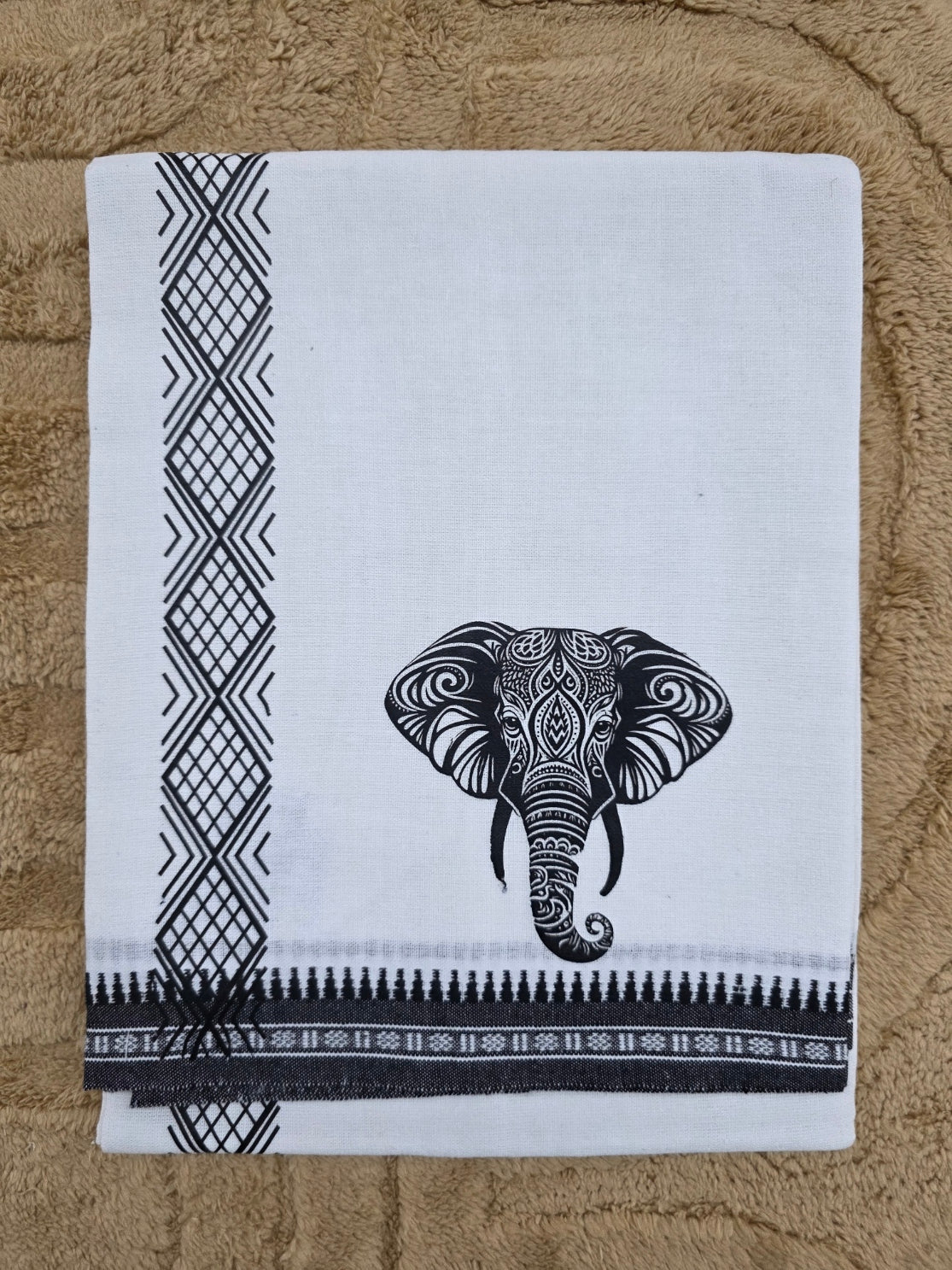 ELEPHANT PRINTED KARA WHITE COTTON MUNDU