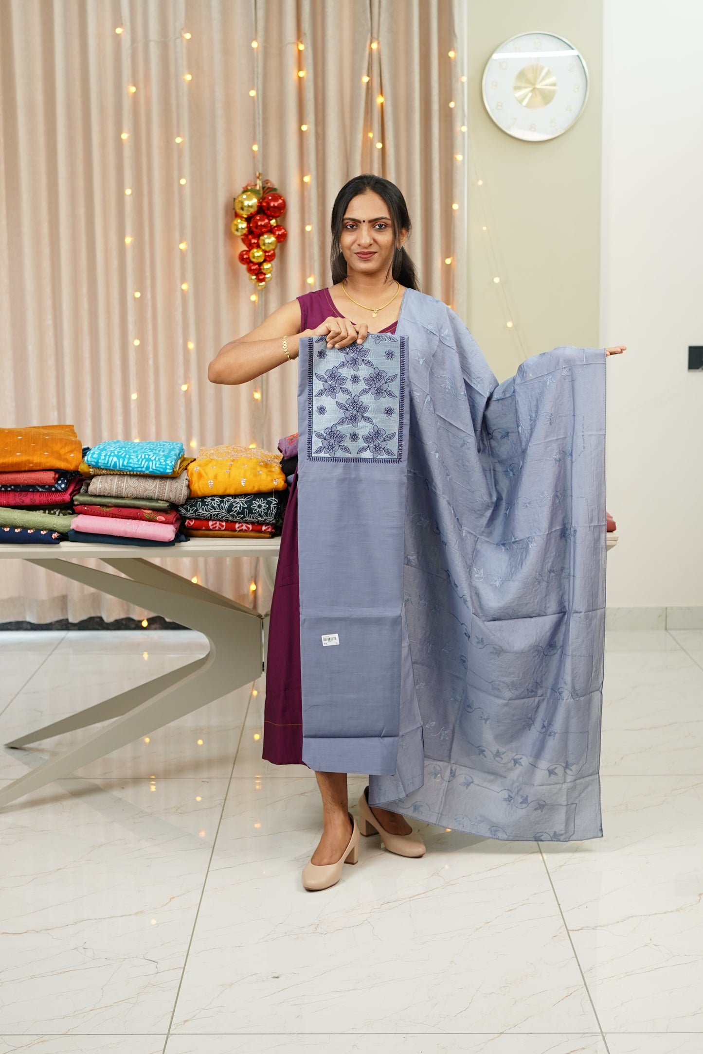 EMBROIDERY DETAILED UNSTICHED SALWAR SET