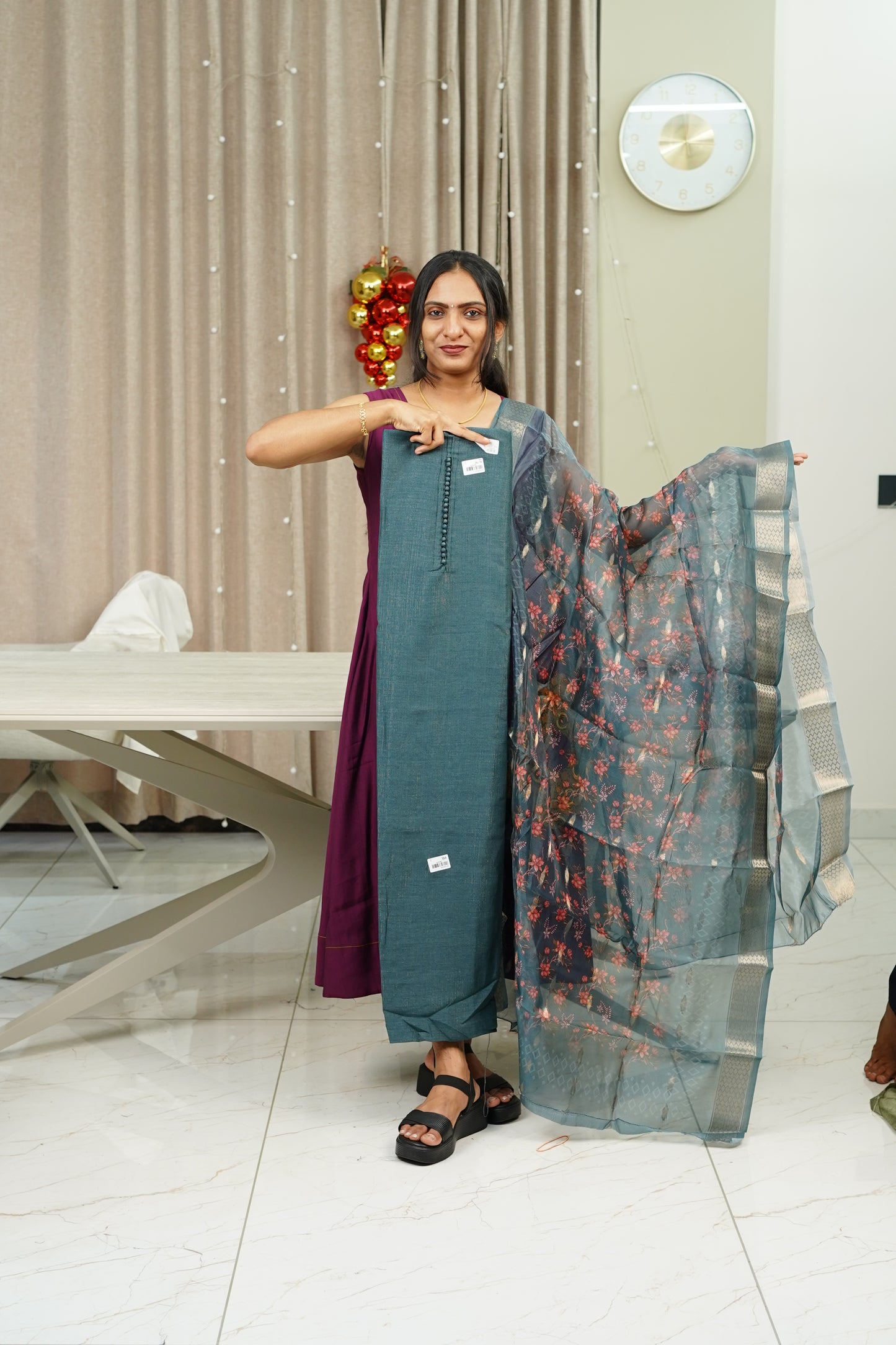 VICHITHRA SILK UNSTICHED SALWAR SET