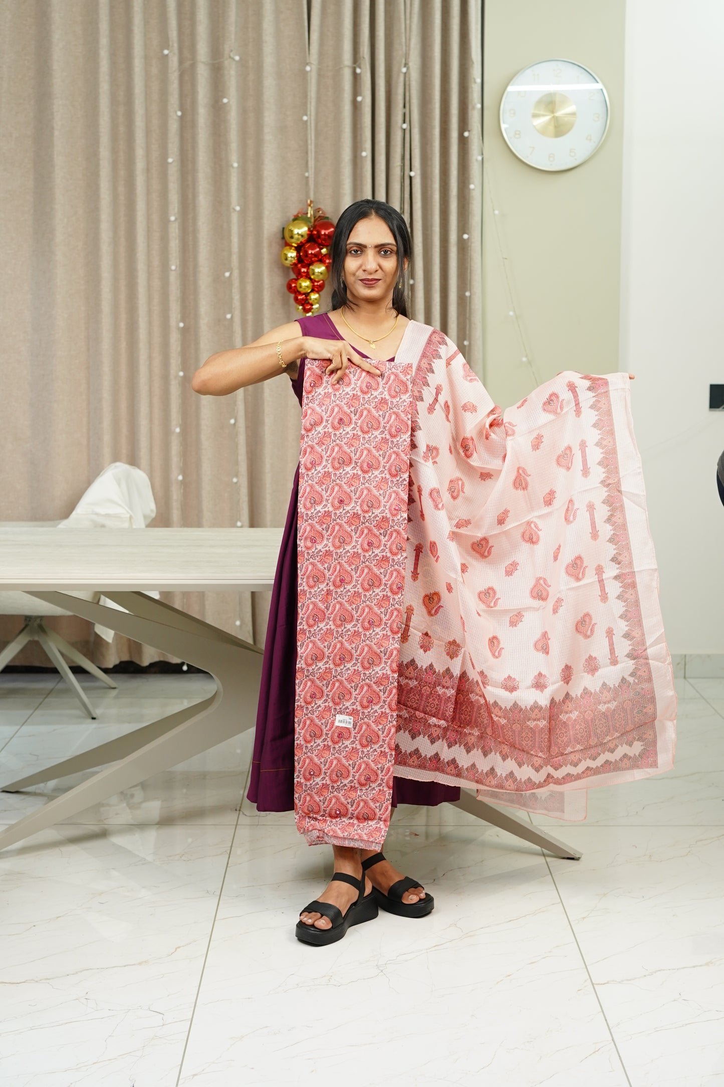 FLORAL PRINTNET COTTA UNSTICHED SALWAR SET