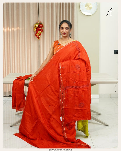 CRISPY GEORGETTE CROCHET LACE DETAIL SAREE