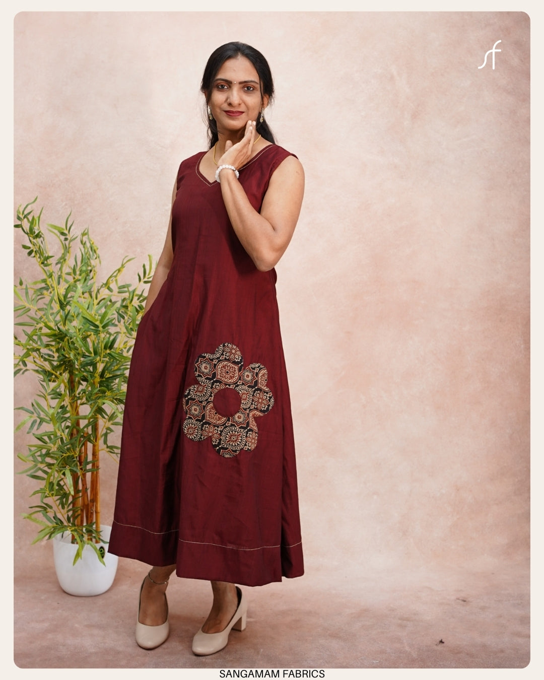 FLOWER DETAILED A-LINE  DRESS