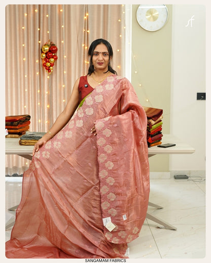 FLORAL APPLIQUE DETAILED ORGANZA SAREE