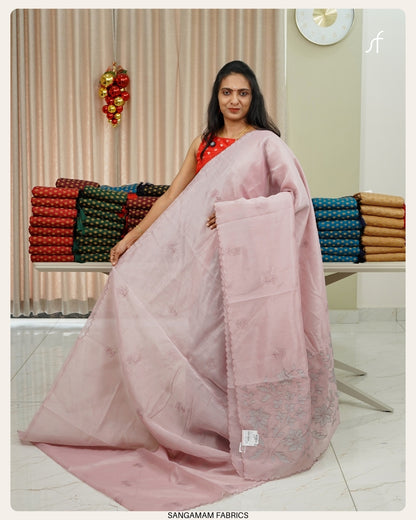 FLORAL APPLIQUE DETAILED ORGANZA SAREE