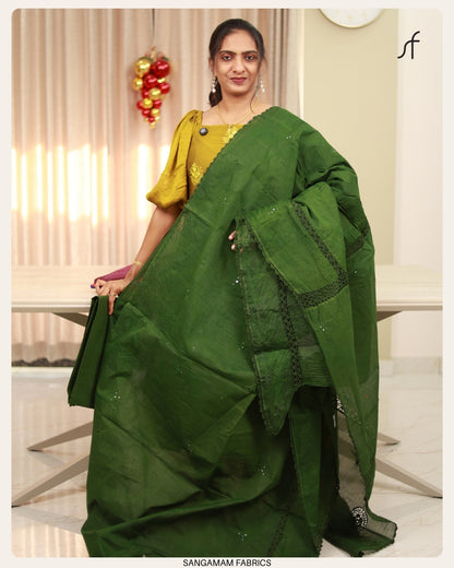 CHROCHET DETAILED SAREE