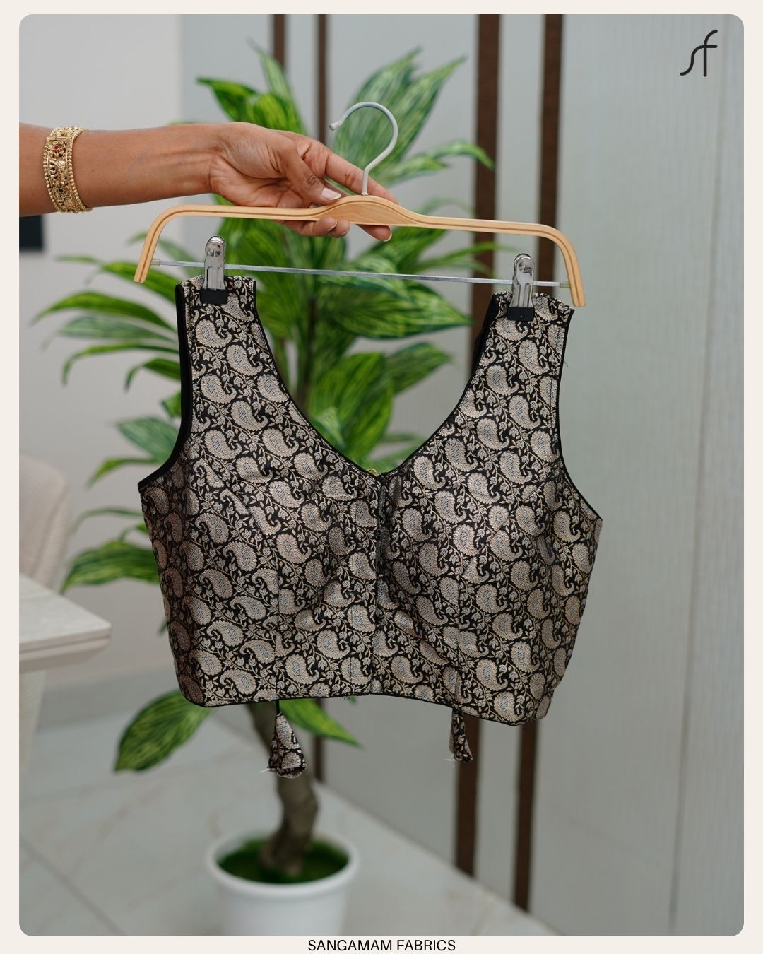 BANARASI READYMADE BLOUSE