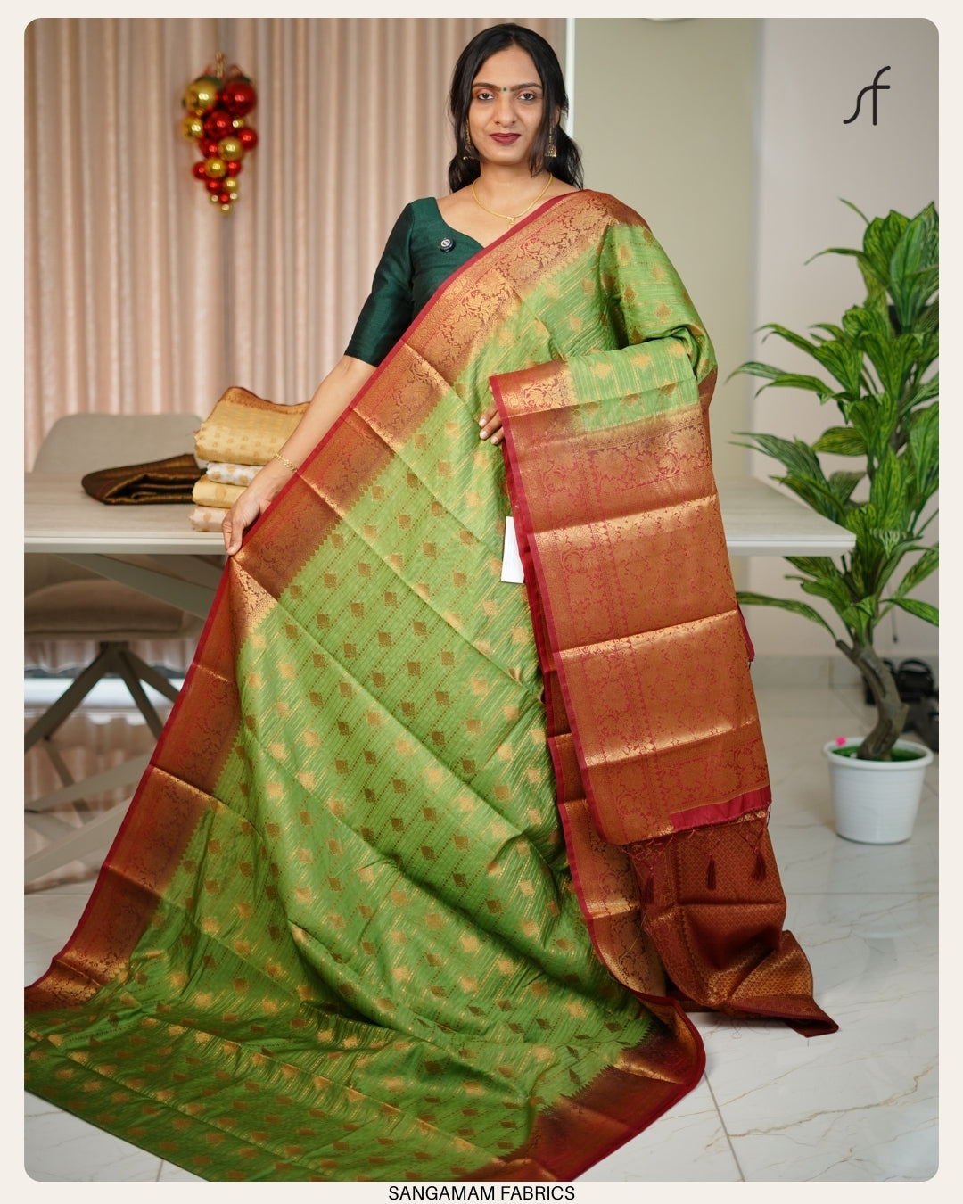 BANARASI SAREE (GREEN)