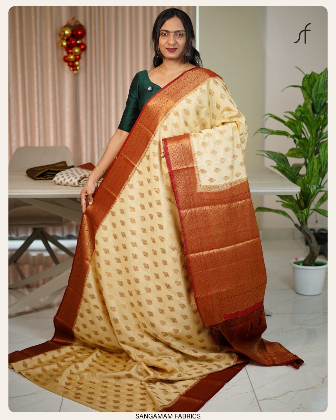 BANARASI SAREE (CHIKKU AND OFF WHITE)