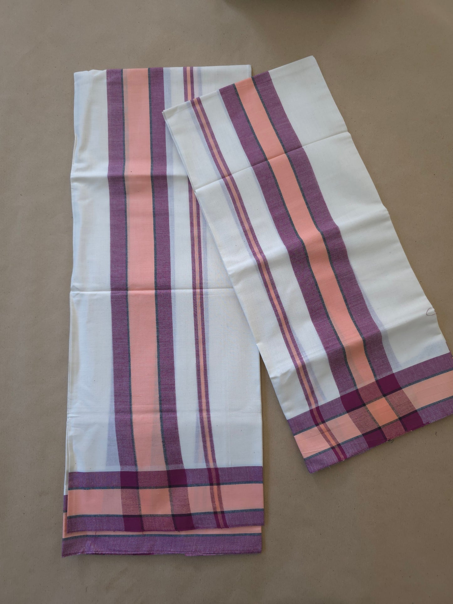 MULLOTH SETMUNDU [3INCH BORDER]