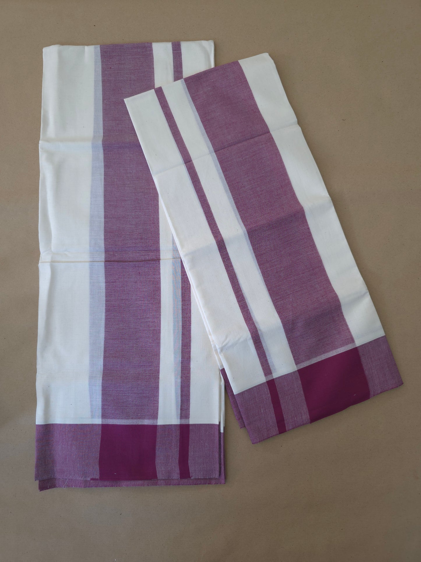 MAROON MULLOTH SETMUNDU [3INCH BORDER]