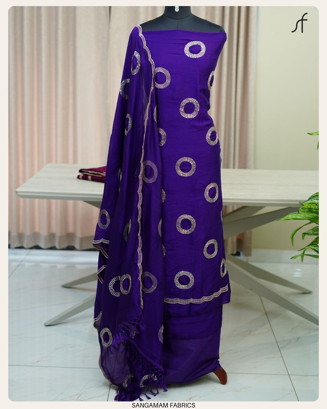 VIJITHRA SILK SALWAR SUIT
