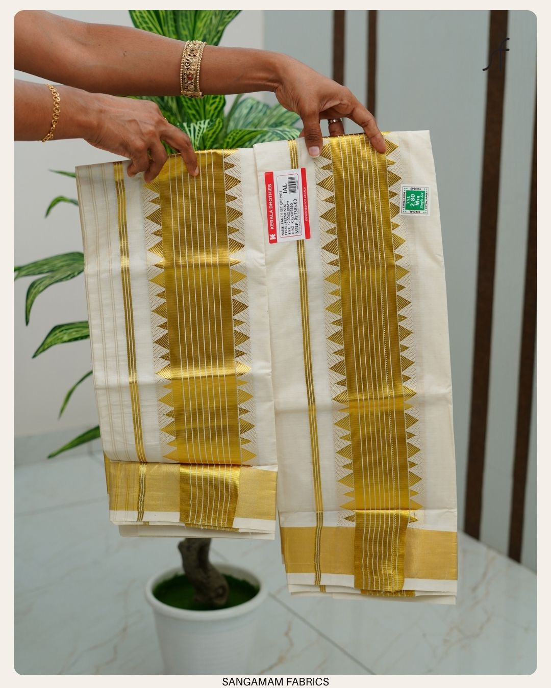 TRADITIONAL COTTON SET MUNDU