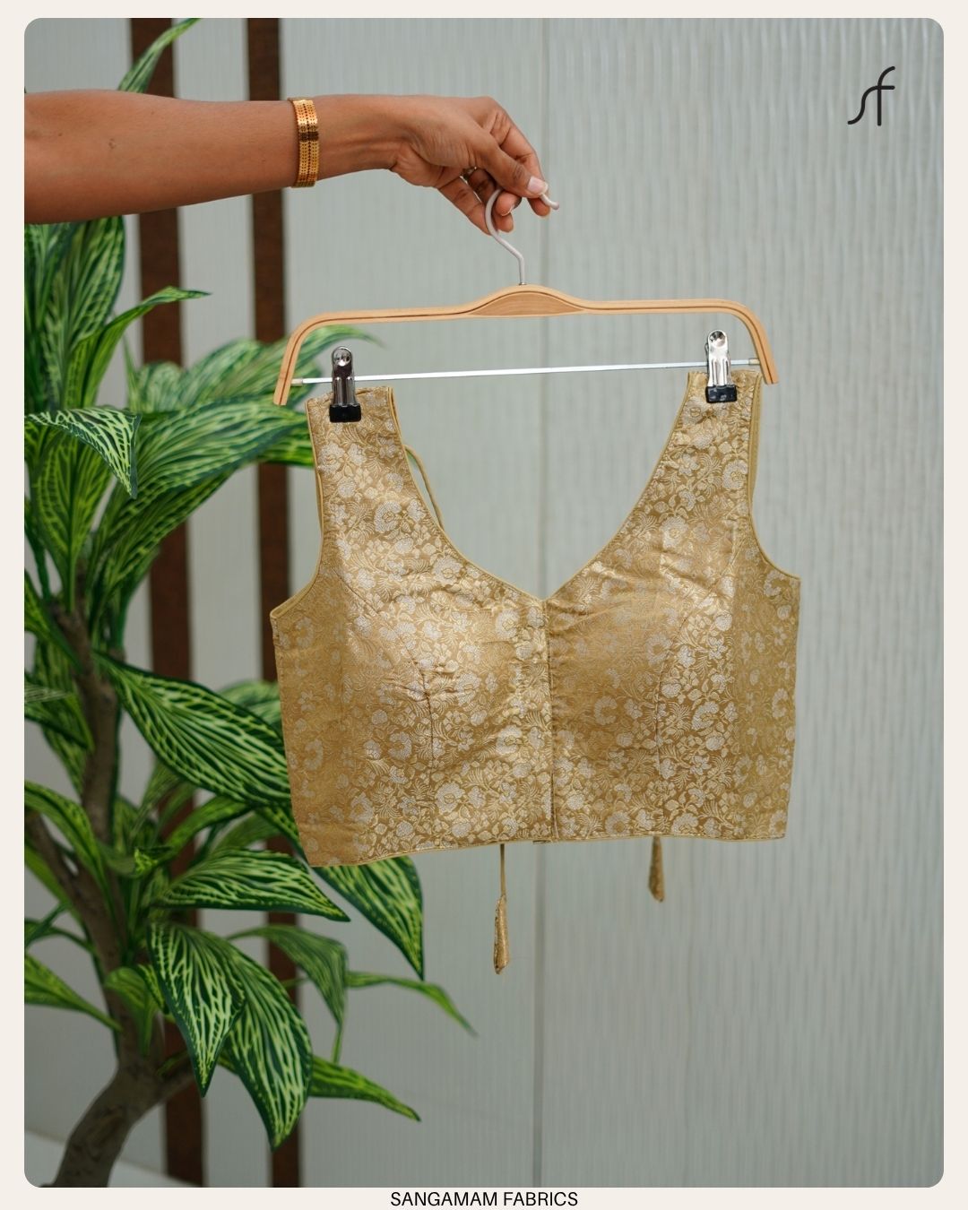 BANARASI READYMADE BLOUSE