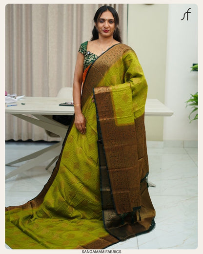 KOLAM DESIGN BANARASI SAREE