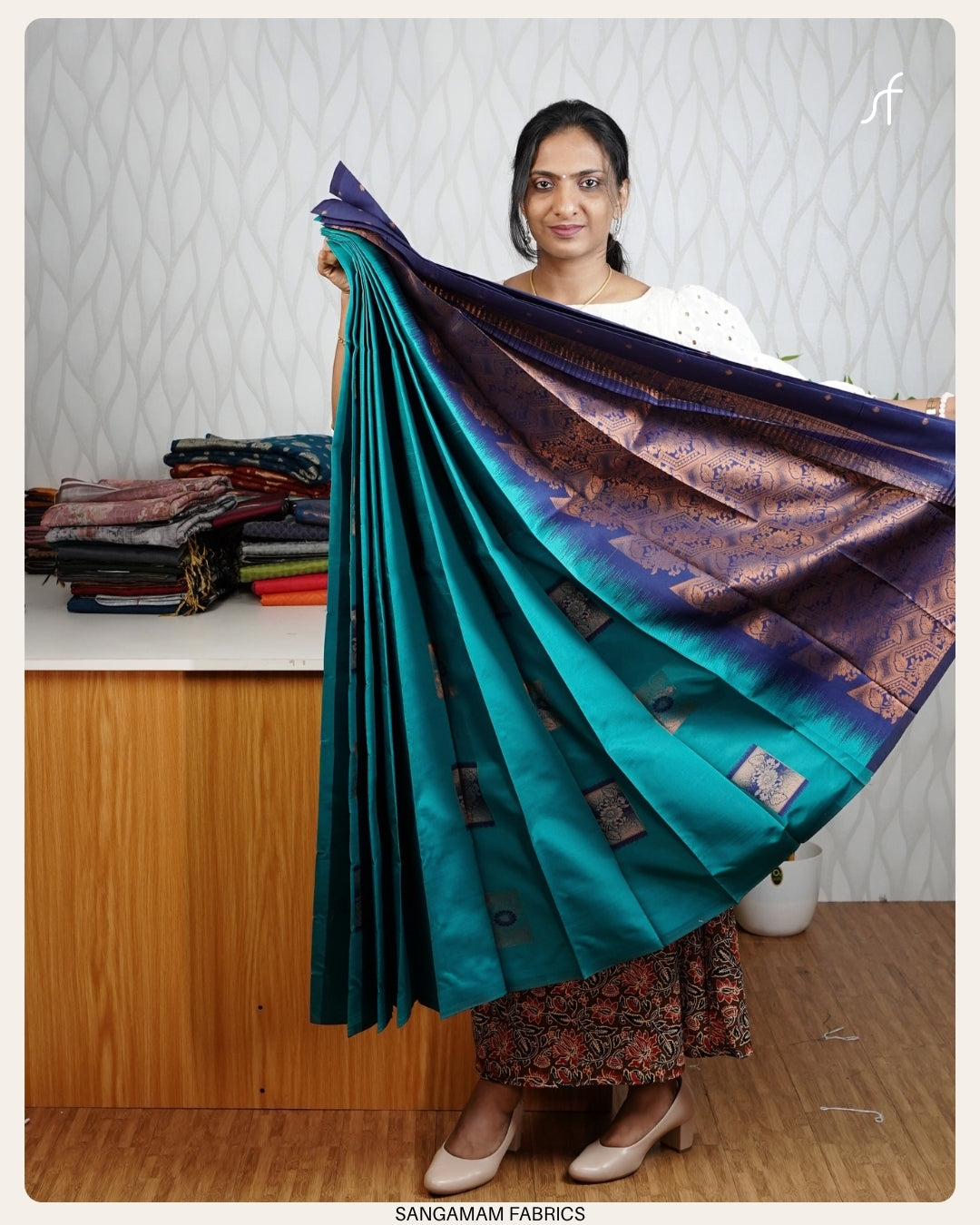 CONTRST PATTEN SEMI SILK SAREE