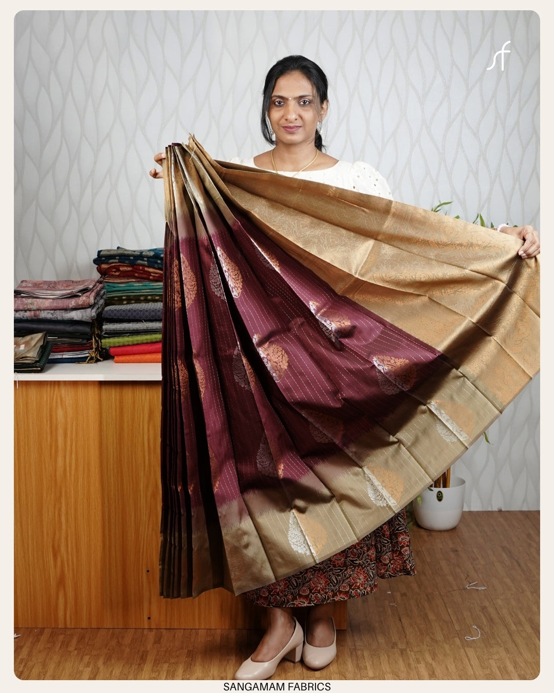 CONTRAST PATTEN SEMI SILK SAREE