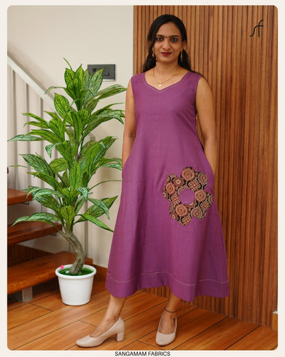 FLOWER DETAILED A-LINE DRESS