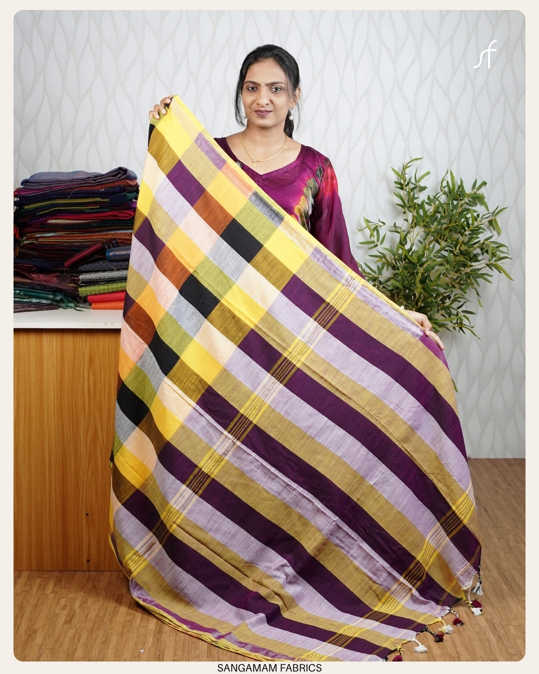 KHADHI COTTON MUTI CHECK SAREE