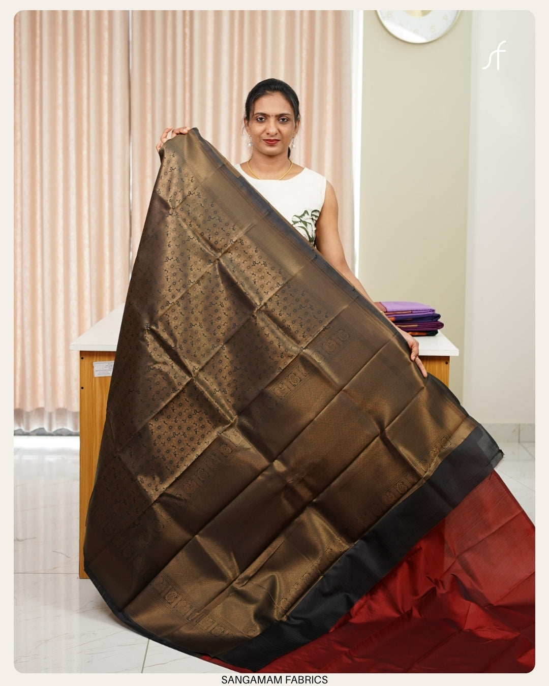 FLORAL BUTTA  WOVEN SEMI SILK SAREE WITH CONTRAST BLOUSE