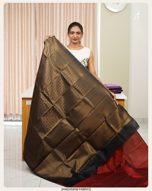 FLORAL BUTTA  WOVEN SEMI SILK SAREE WITH CONTRAST BLOUSE