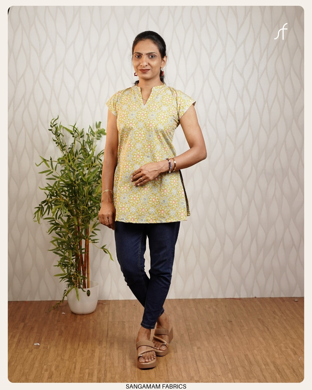 COTTON FLORAL  PRINTED SHORT KURTA