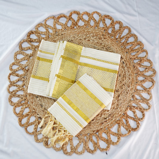 TIMELESS ELEGANCE IN JACQUARD BORDER