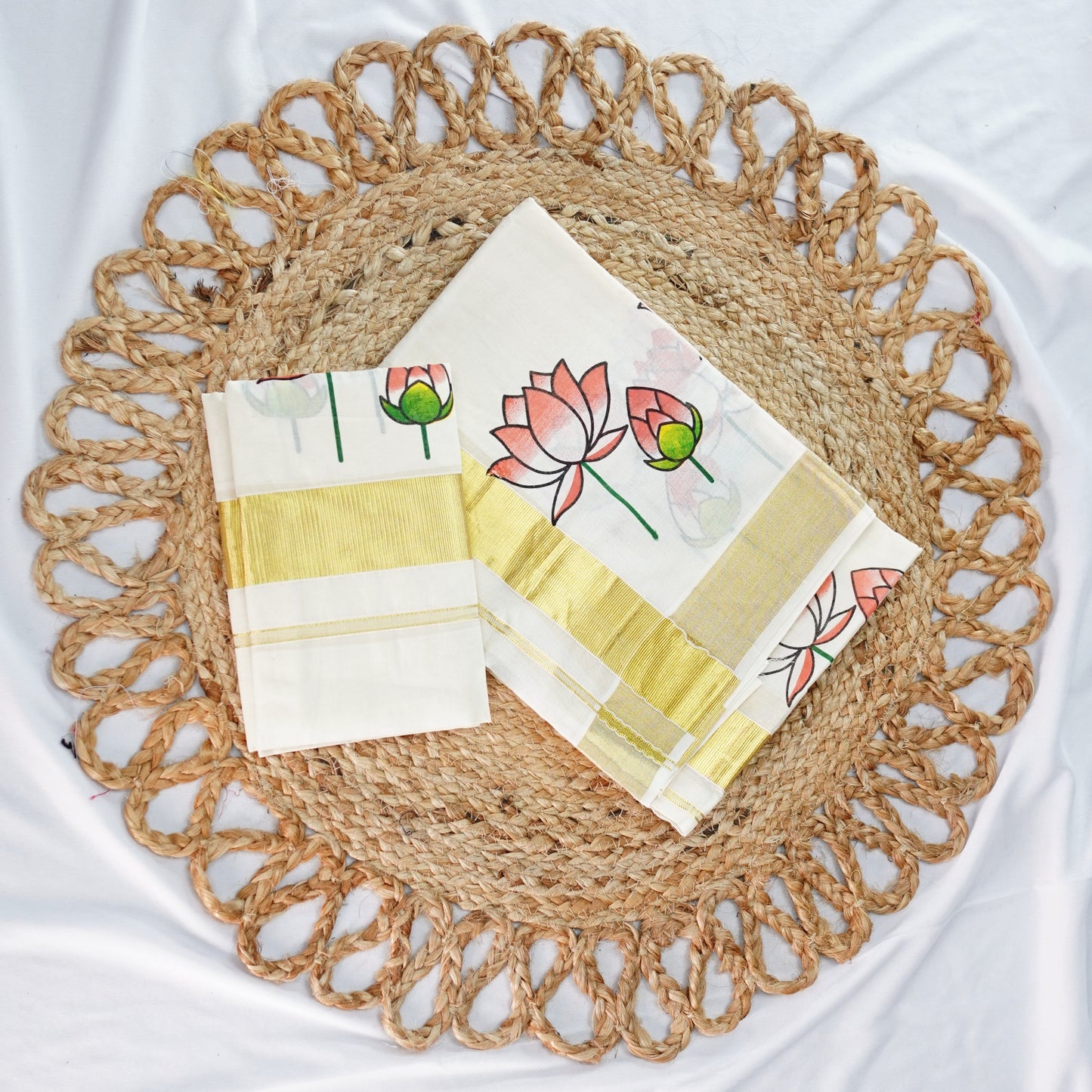 LOTUS PRINTED KERALA COTTON SET MUNDU