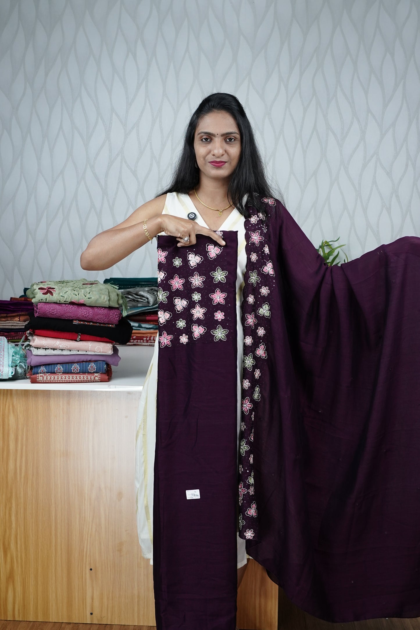 VICHITHRA SILK EMROIDERY WORK UNSTITCHED SALWAR SUIT