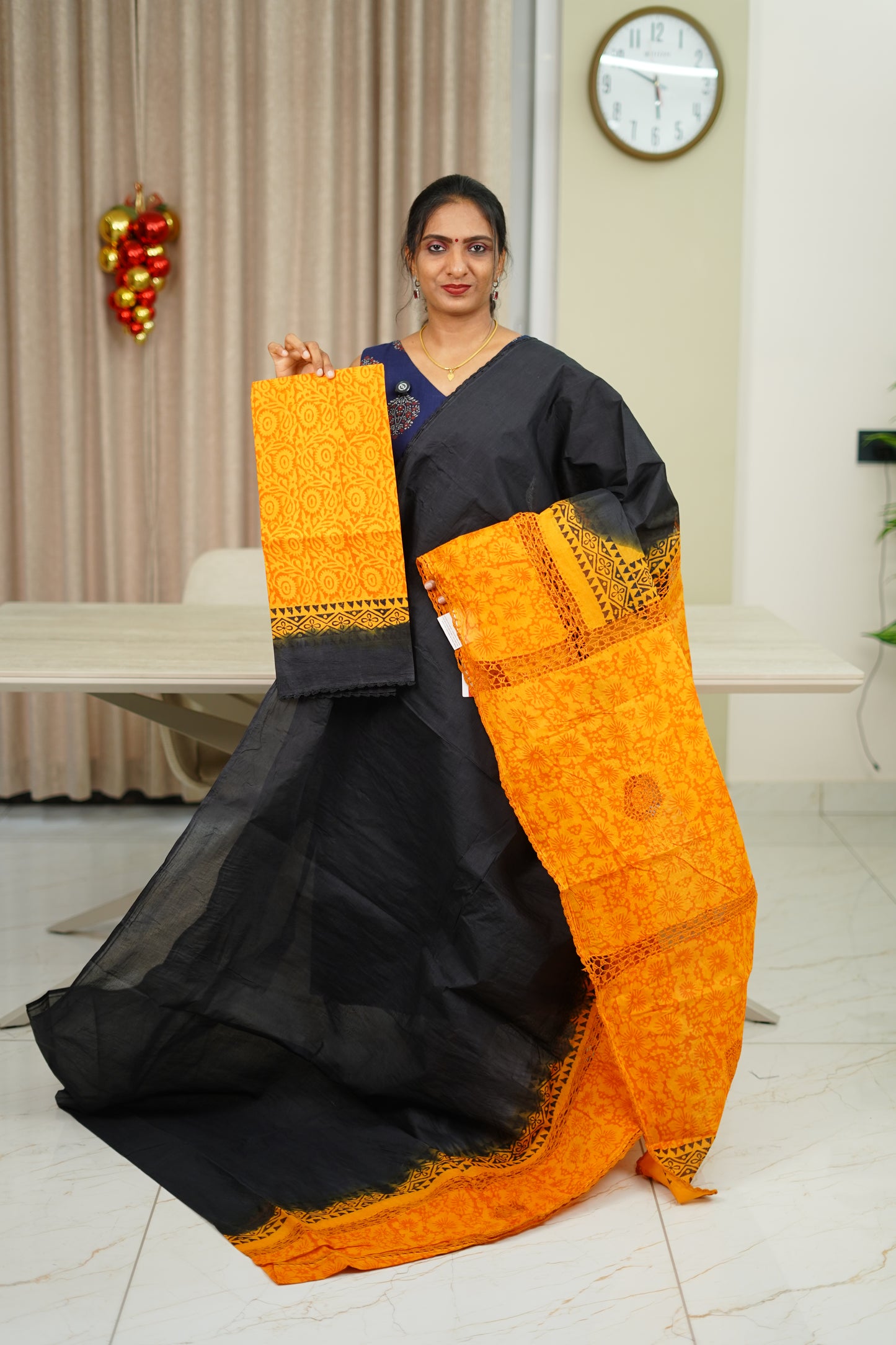 CHROCHET DETAILED SAREE