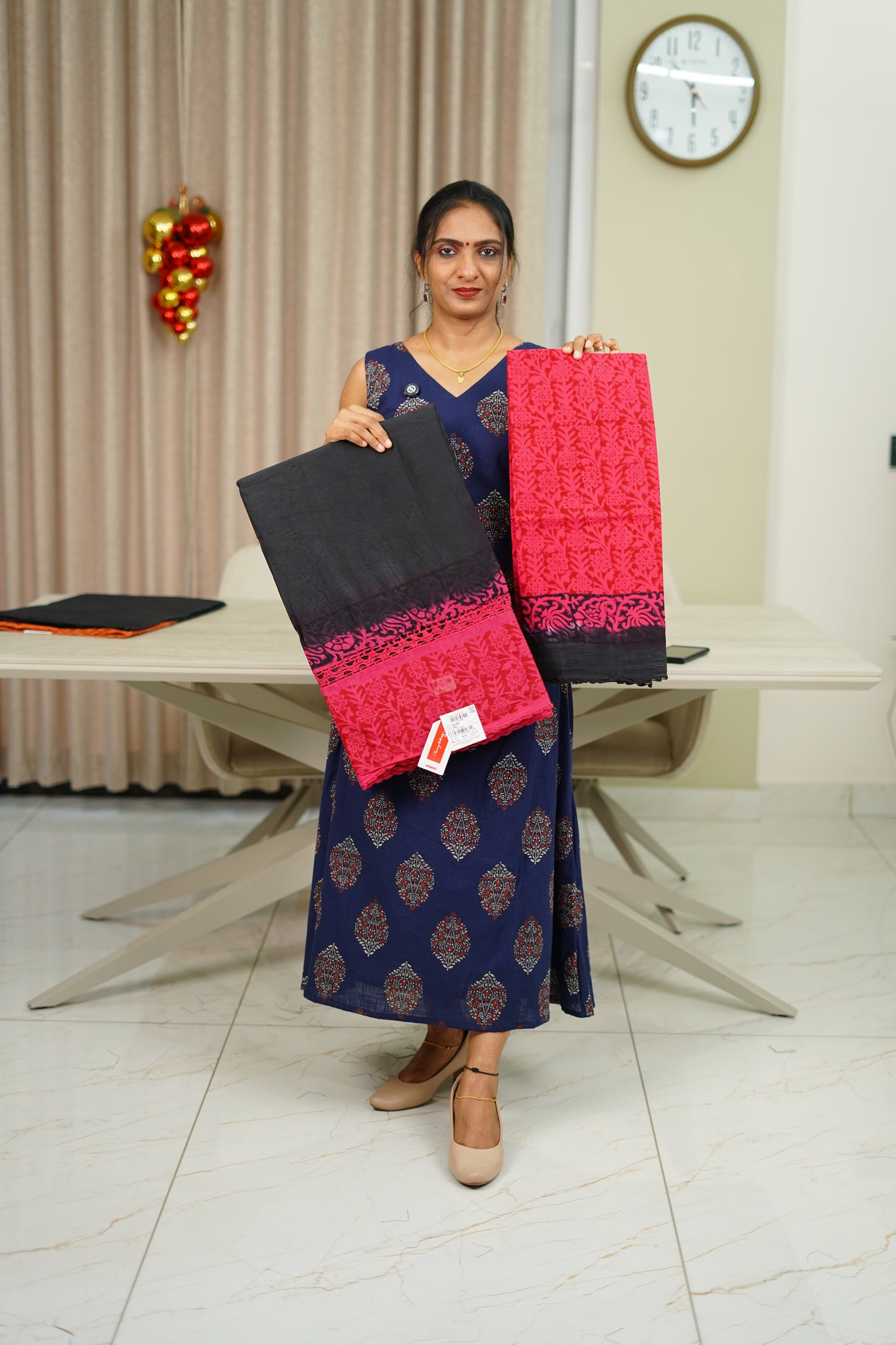 CHROCHET DETAILED SAREE