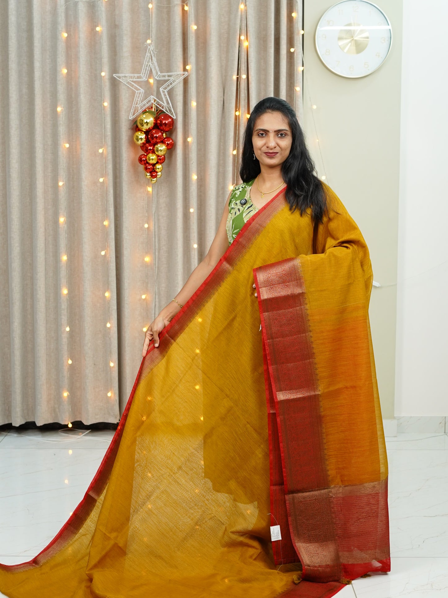 🌟🌟BANARASI BORDER SEMI JUTE SAREE 🌟🌟