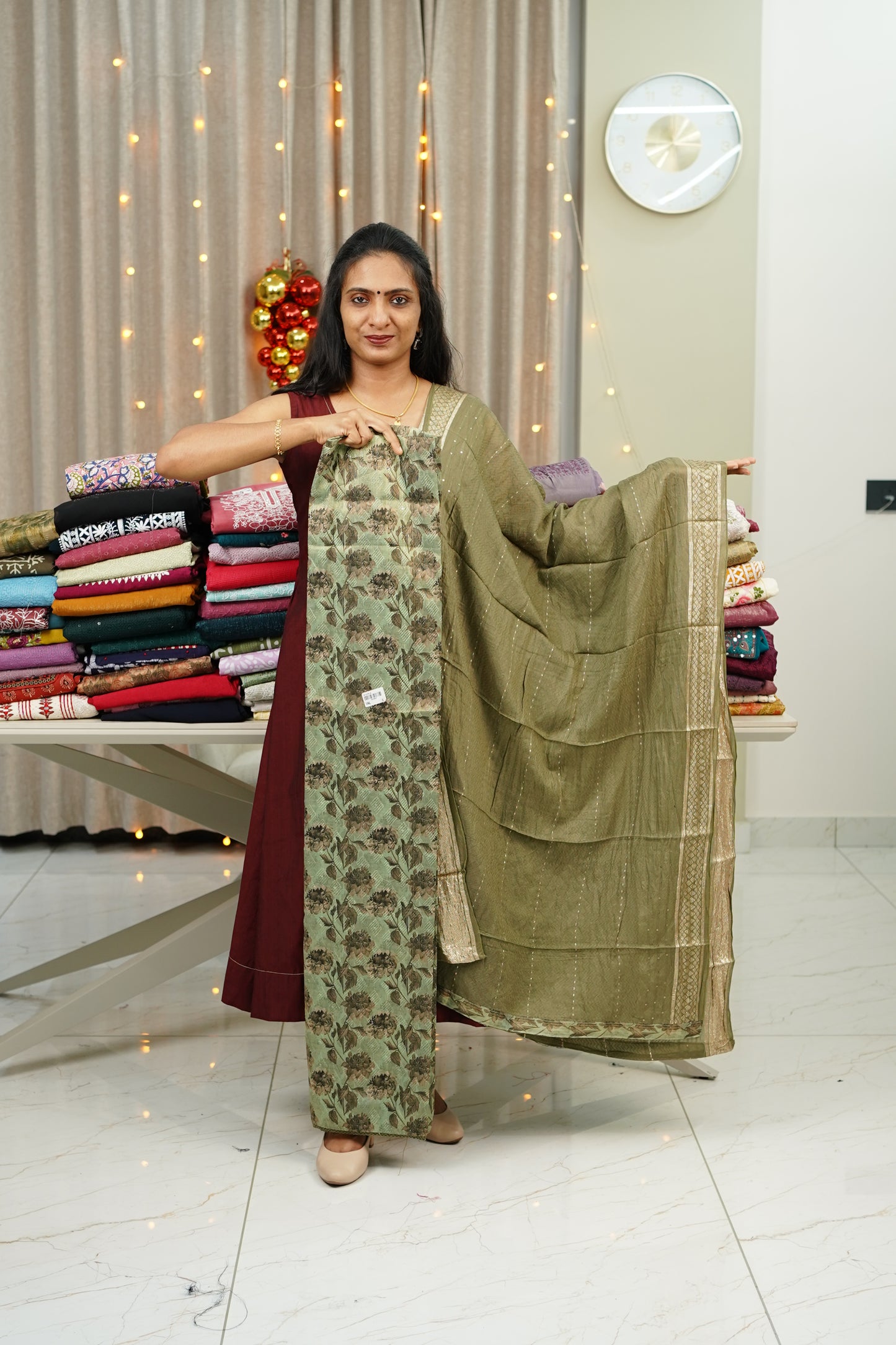 TISSUE FLORAL PRINTED   DETAILED  UNSTICHED SALWAR SET