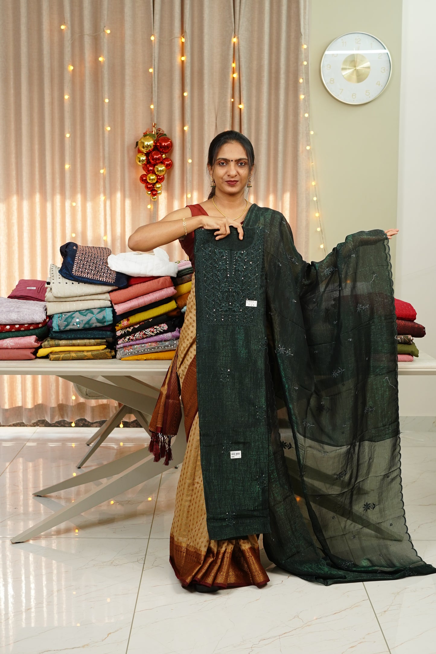 PENTI SILK   UNSTICHED SALWAR  SET